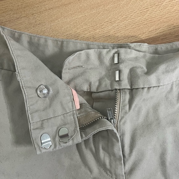 LOFT Shorts - Picture 2 of 5